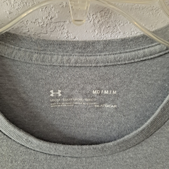 Gray Under Armour Tee - Picture 4 of 5